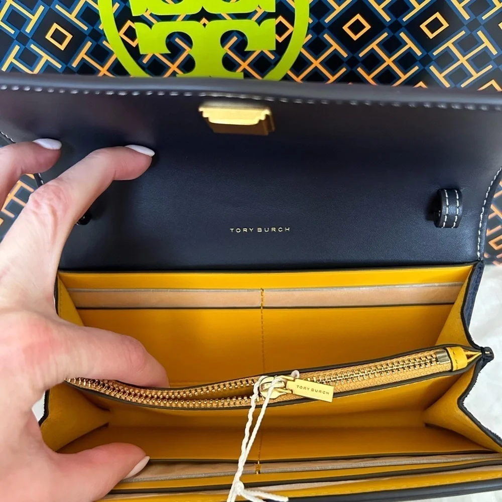 Tory Burch tory burch